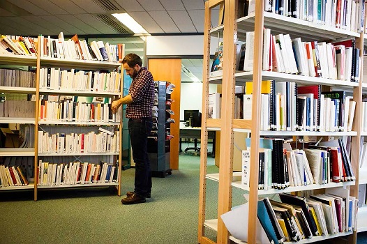 salle_de_lecture_didr.jpg salle_de_lecture_didr.jpg